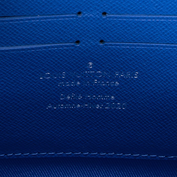 Louis Vuitton Ltd. Ed. Virgil Abloh Clouds Soft Trunk Wallet - Picture 8 of 8